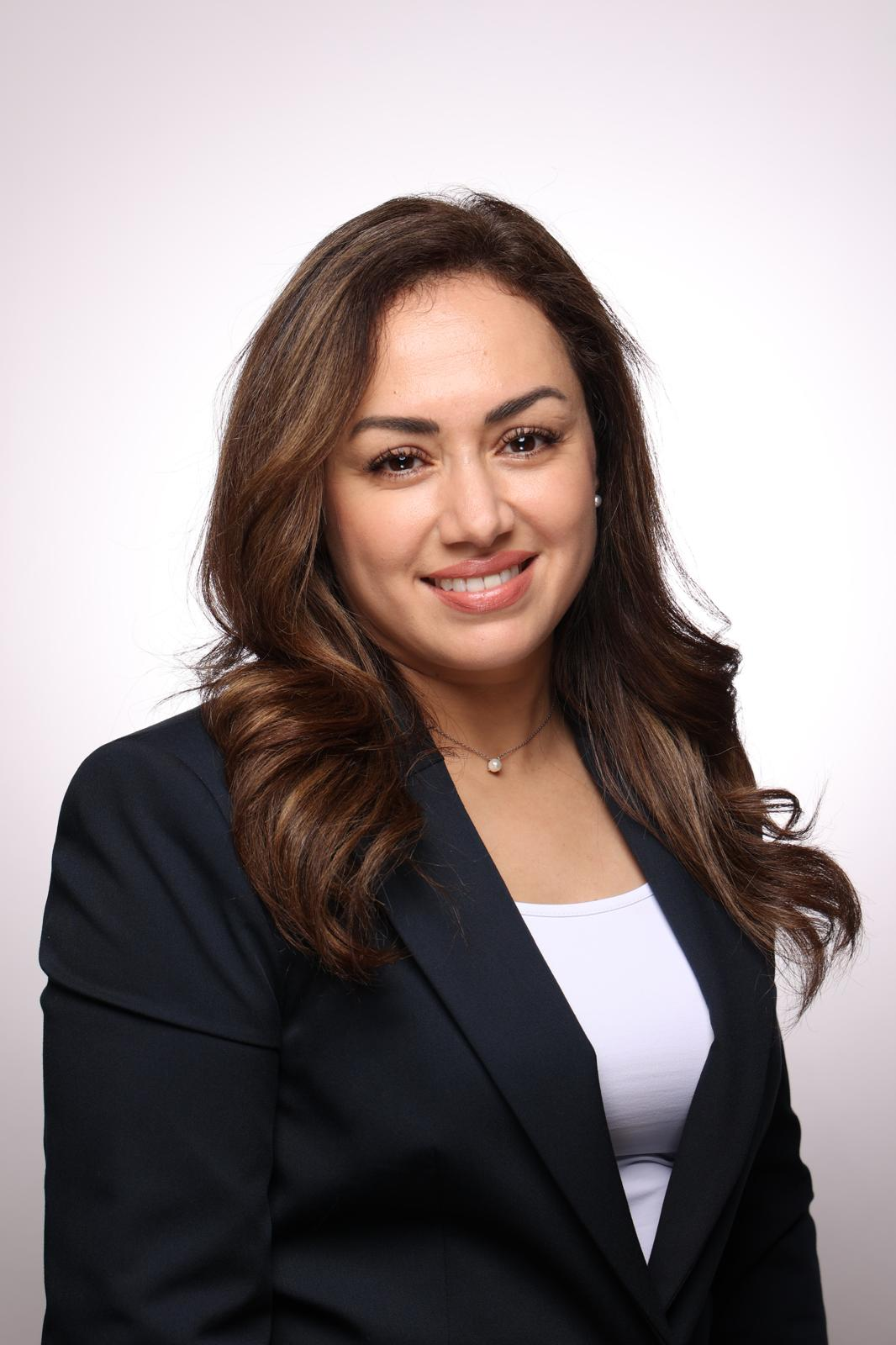 Loubna Guasmi — CEO Gebäudeservice